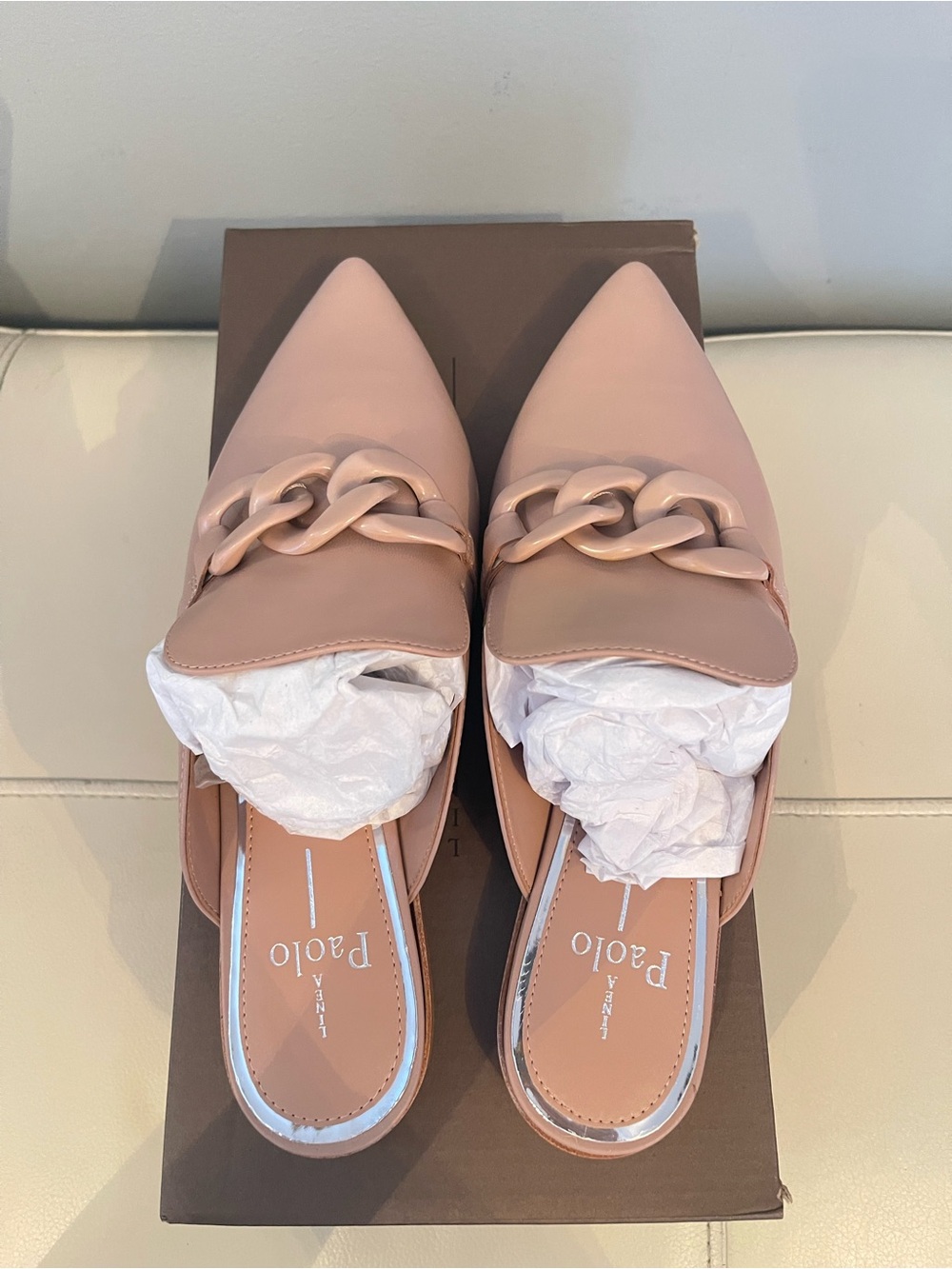 New Women’s Paolo leather mules in nude with chain size 8.5 & 5.5 - Picture 6 of 10